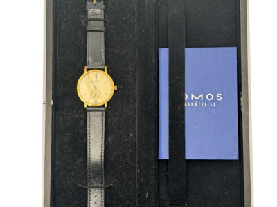 Montre Nomos modèle Tangente or 750